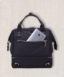 Rose & Ollie Kleine Kolftas Handtas Model Zwart - Koeltas Moedermelk 12 Rose & Ollie Kleine Kolftas Handtas Model Zwart - Koeltas Moedermelk -Baby Comfort Outlet Winkel 1000x1200 7