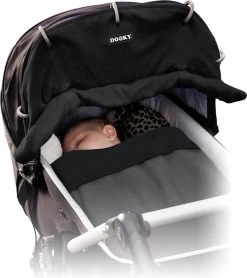 Dooky Universal Cover Zonnescherm Kinderwagen - Uni Zwart -Baby Comfort Outlet Winkel 1067x1200 2