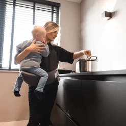 Deryan Pack Basic Luxe Heupdrager - Baby En Peuter Heupzitje - Draagzak Grijs -Baby Comfort Outlet Winkel 1200x1200 1017