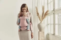 BabyBjörn Draagzak Mini - 3D Jersey - Lichtroze -Baby Comfort Outlet Winkel 1200x800 197