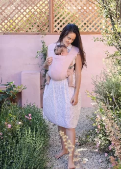 Ergobaby - Embrace - Draagzak Baby - Blush Pink -Baby Comfort Outlet Winkel 856x1200 6