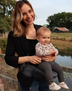 Deryan Pack Basic Luxe Heupdrager - Baby En Peuter Heupzitje - Draagzak Grijs -Baby Comfort Outlet Winkel 944x1200 4