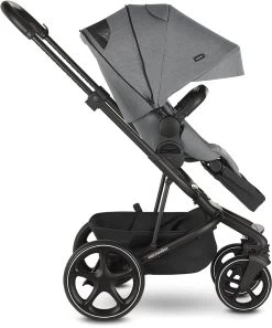 Easywalker Harvey 3 / Harvey³ Voordeelset Bestaande Uit Kinderwagen, Reiswieg, Voetenzak, Regenhoes Voor Zitting En Reiswieg, Hoes Voor De Reiswiegmatras - Kleur Fossil Grey -Baby Comfort Outlet Winkel 999x1200 1
